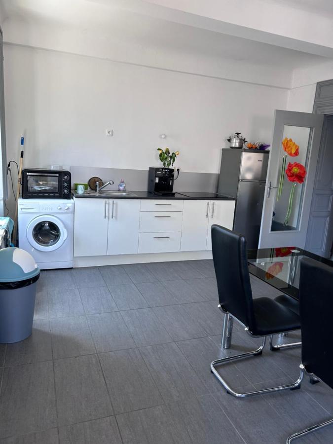 Idbaih Apartment Мирибел Екстериор снимка